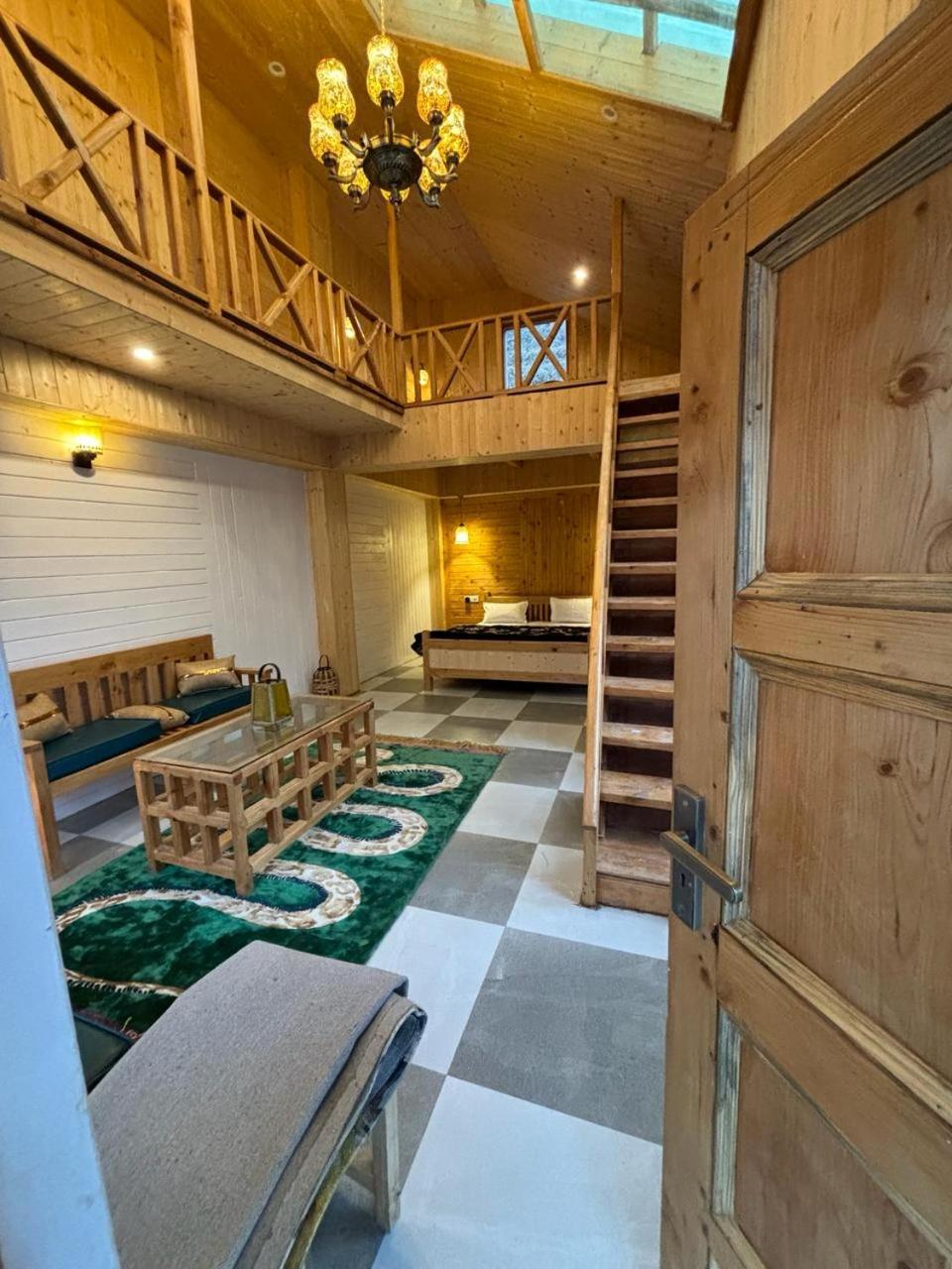 Soho House Apartment Jibhi Exterior foto