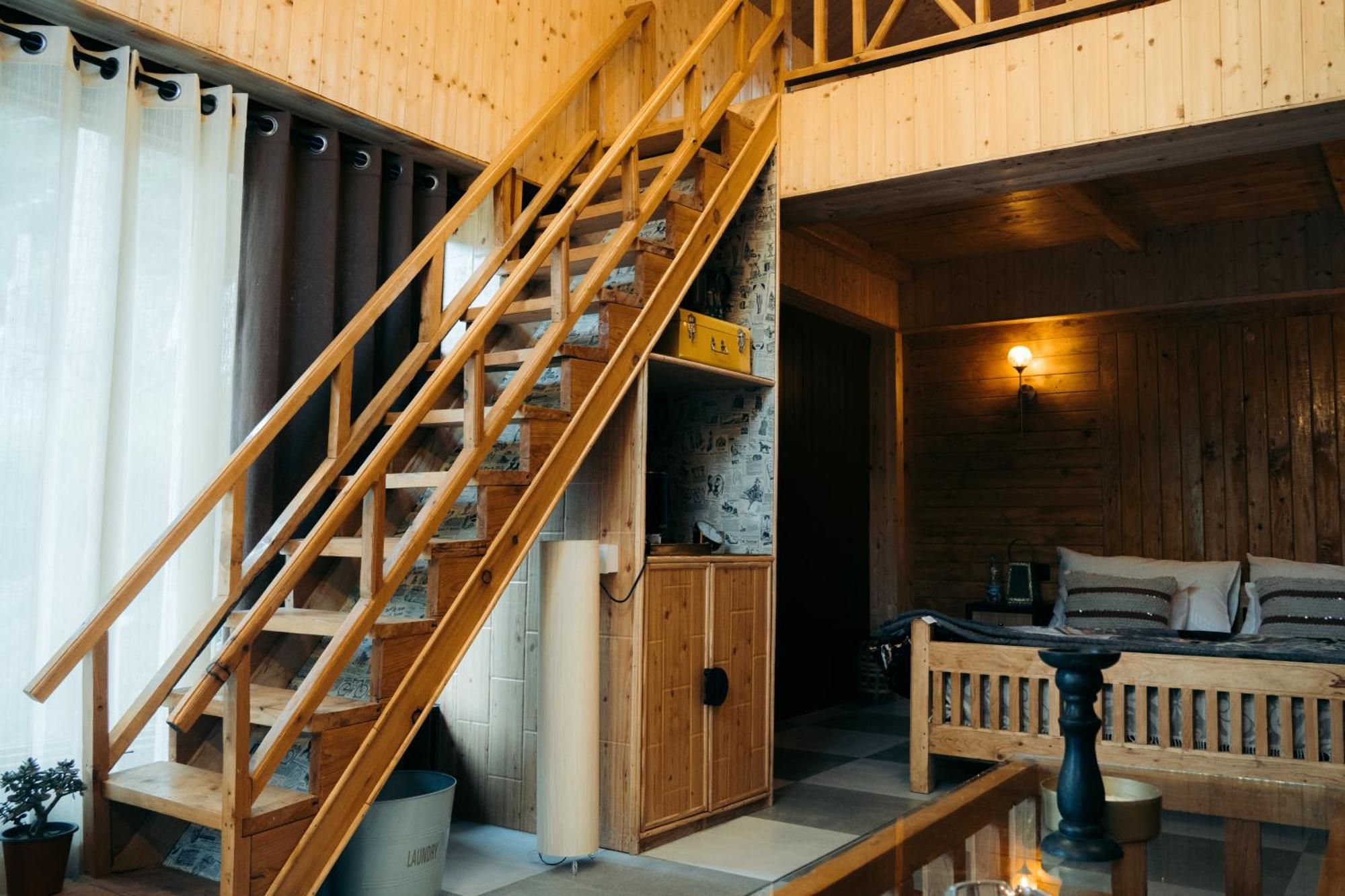 Soho House Apartment Jibhi Exterior foto